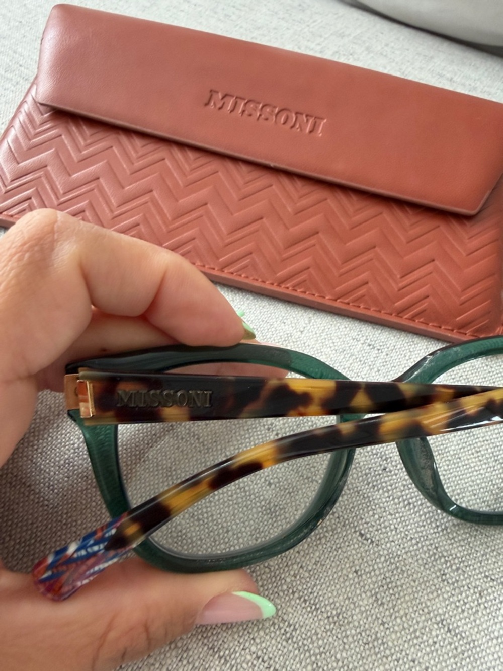 Missoni Green Translucent Square Optical Glasses with Tortoiseshell Temples - Picture 4 of 7